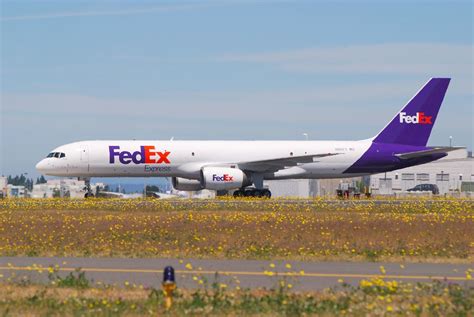 Fedex 757 200 N901fd Headed To The Boeing Ramp The First Flickr