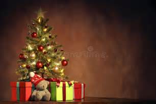 Christmas Tree With Ts Stock Photo Image Of Decorated 34410586