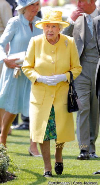 Long May She Reign Check Out Queen Elizabeths 4 Days Of Colour For