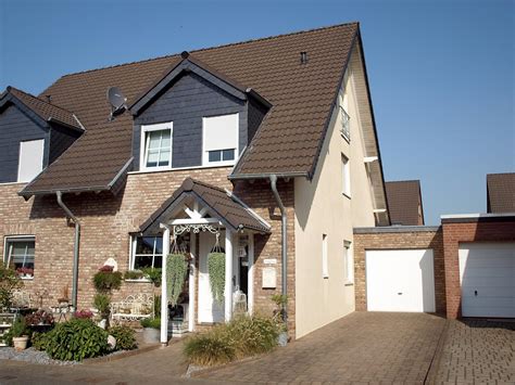 1 häuser zur miete in erftstadt auf immobilo.de ✓ egal ob reihenhaus oder einfamilienhaus zur miete ✓ mit immobilo.de traumhaus finden und mieten! *Familienfreundliche DHH im mediterranem Stil mit ...