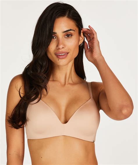 Mona Padded Non Underwired Bra For £24 Non Wired Bras Hunkemöller