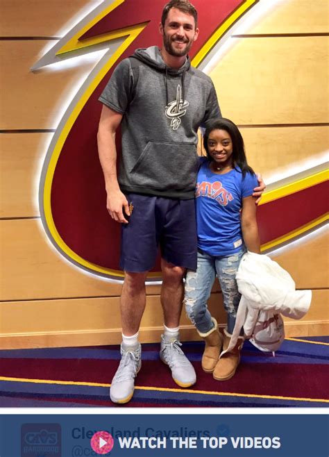Simone biles' age, height, and other facts height: PHOTOS: Simone Biles meets LeBron James and people can't get over the insane height difference ...