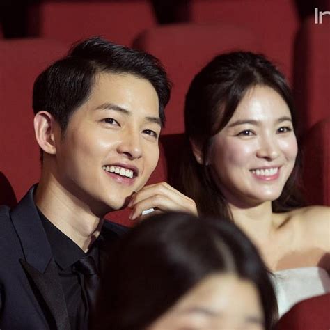 He rose to fame through the 2010 historical. jkhk1314 Song Joong Ki Song Hye Kyo 송송커플 - YouTube