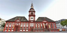 Mannheim: Rathaus am Marktplatz - Bauwerk weltlicher und religiöser ...