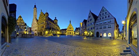 Rothenburg altstadt mittelalter historisch architektur fachwerk deutschland stadt tourismus. Marktplatz (Rothenburg ob der Tauber) Foto & Bild | architektur, architektur bei nacht, franken ...