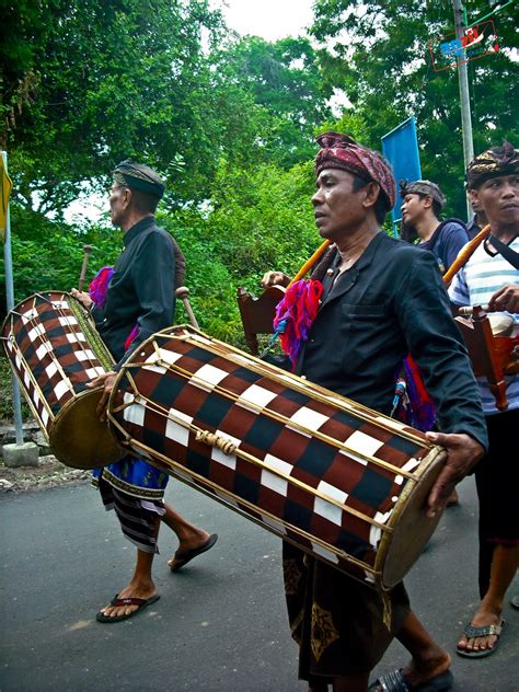 Nyongkolan Dan Begawe Beleq Tradisi Suku Sasak Lombok Sasak Culture