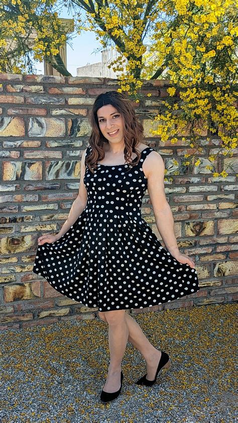 Cute Polka Dot Dress I Always Have To Do A Nice Curtsy In