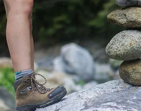 Hiking Boots With Shorts How To Wear Them Together