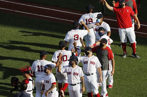 Red Sox Snap 9 Game Skid Devers Hr In 6 3 Win Over Phils