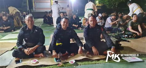 Personel Bko Brimob Polda Bali Silaturahmi Dan Sembahyang Bersama Di