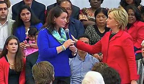 sandy hook mom appears with emotional hillary clinton in new hampshire