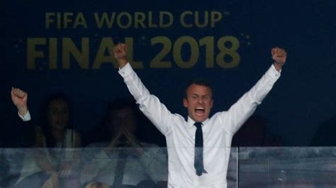 World Cup 2018 French President Greets Croatian Team Then Learns The