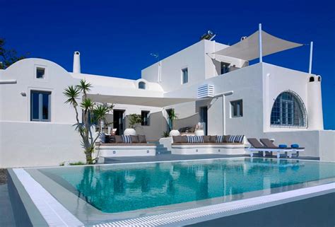 Luxury Villa With View In Santorini Greece Luxury Homes Mansions