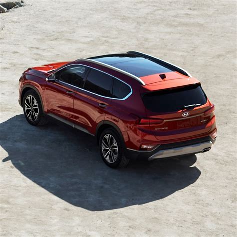 The 2021 hyundai santa fe features a wider, more aggressive front grille, digital display and a panoramic sunroof. 2020 Hyundai Santa Fe | Hyundai USA