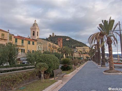 Noli, alla scoperta di uno dei borghi più belli della Liguria e d
