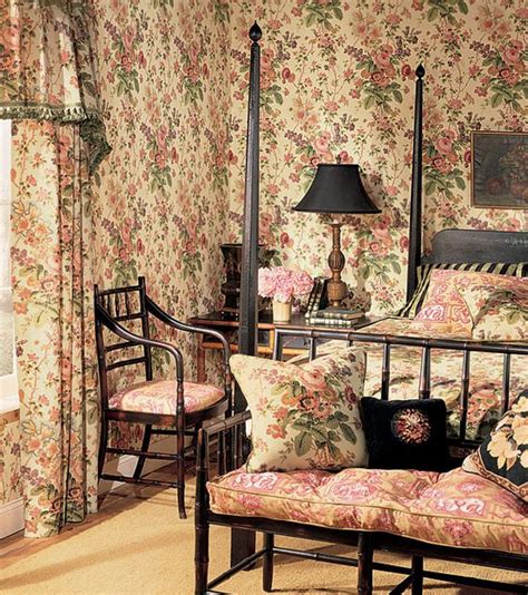 Maybe it's because i am obsessed with french design, and gotta hold true to my ky. Design Interior French Country Pink Floral Wall Decor ...
