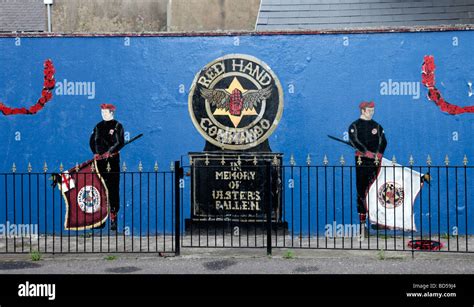 Red Hand Of Ulster Hi Res Stock Photography And Images Alamy