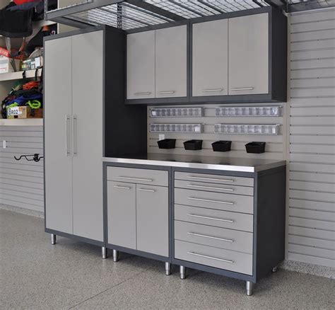 Varying in size, colors in finishes, they provide you with the ultimate garage storage solution. GL Premium Garage Cabinets | Garage Cabinet System ...