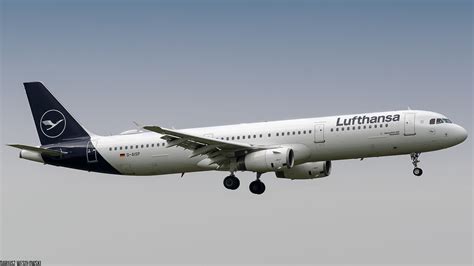 Lufthansa Airbus A321 200 D Aisp Dariusz W Flickr