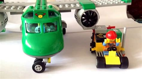 Лего авион који превози робу - YouTube