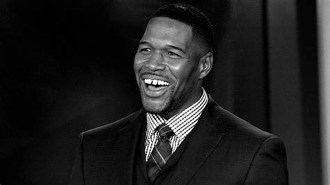 Former football star michael strahan made a rapid transition into a second career that must be the envy of most other retired athletes. Football Star & Award-Winning Broadcaster Michael Strahan's Advice for Entrepreneurs - Business ...