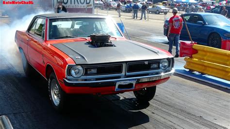Mopars Drag Racing At Legendary Great Lakes Dragway Old School Muscle