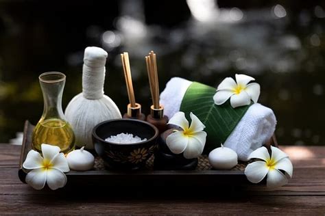Spa Therapy Oil Thai Spa Massage Relaxing Flowers Towel Hd Wallpaper Peakpx