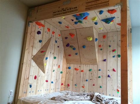I Made A Rock Climbing Bed Con Imágenes Muro De Escalar Casa De