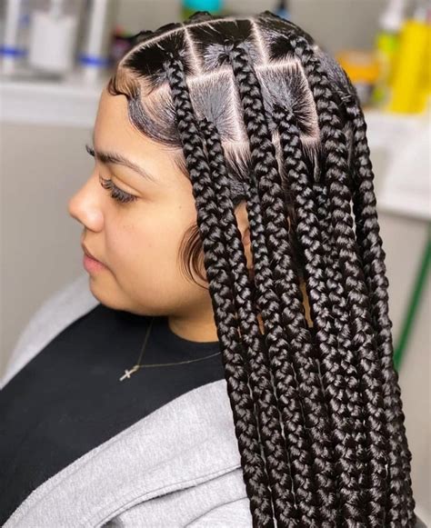 Blonde Jumbo Knotless Braids With Beads Img Mayonegg