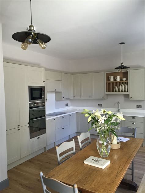 Howdens | The UK's Number 1 Trade Kitchen Supplier | Grey shaker