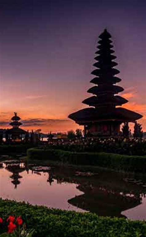 20 Famous Landmarks In Indonesia Landmarks Bali Travel Madakaripura