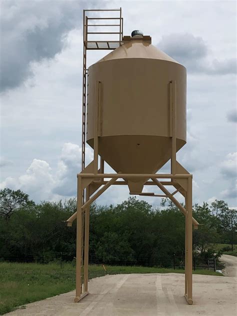 Overhead Feed Bins Atascosa Wildlife Supply Inc Jourdanton Texas