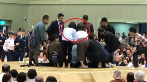 Women Enter Sumo Ring To Save Mans Life Get Kicked Out For Being Female