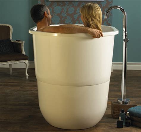 Hot tub heater — wikify|date=august 2007a hot tub heater, or spa heater is an electric or gas fired water heater that provides the all important hot water used for soaking, and relaxing in a hot tub. Make your bathroom bigger on the inside - Pivotech