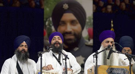 Thousands Attend Fallen Sikh Cop Sandeep Singh Dhaliwals ‘fit For A King Funeral At Houston