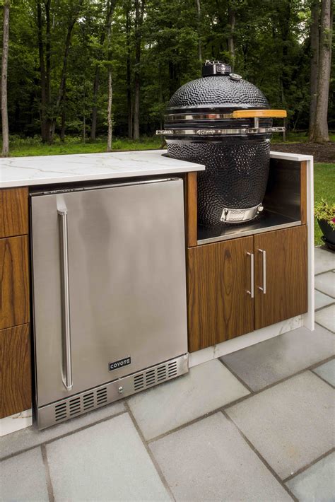 Outdoor Kitchen Refrigerator Choosing The Perfect Unit For You