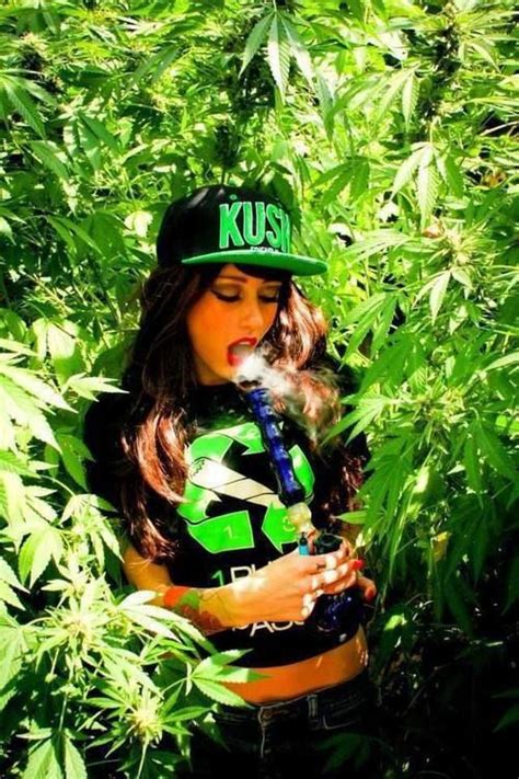 331 best images about cannabis beauties on pinterest wake and bake stoner girl and bud