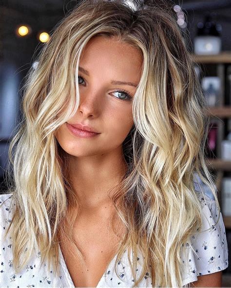 Balayage And Beautiful Hair On Instagram “beach Blonde Babe 💋 By Lo Lo