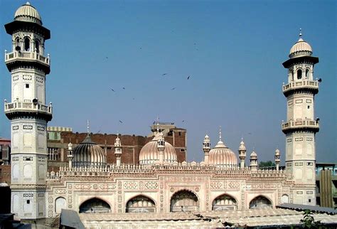 List Of The Most Beautiful Mosque In Pakistan With Pictures