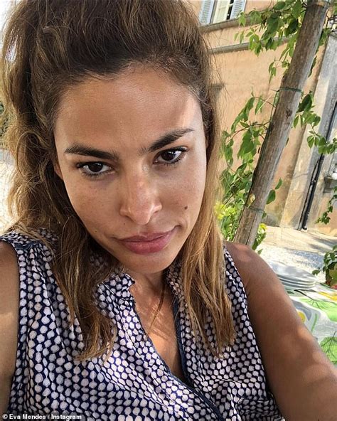 Eva Mendes Shows Off Her Stunning Makeup Free Complexion As She