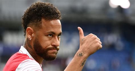 Neymar Atende Aos Fãs Aparece De Moicano E Quebra A Internet Tnt