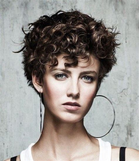 60 Most Delightful Short Wavy Hairstyles Short Curly Haircuts Short