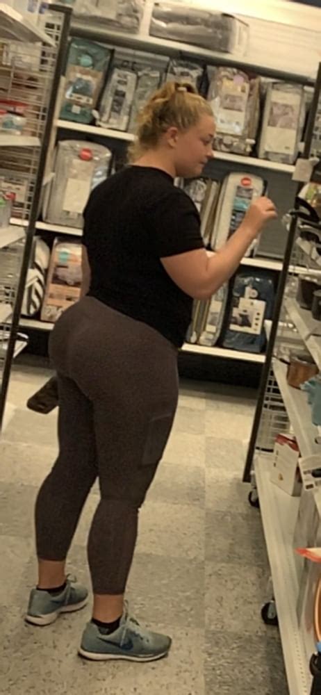 Thick Pawg Spandex Leggings And Yoga Pants Forum