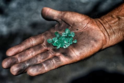 Quick Emerald Facts Jewel Envy