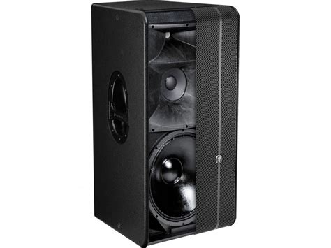 In a more budget oriented speaker, none is the disadvantage of a three way is the cross overs are hard to get right and might result in some bumps in the frequency where the cross over from. Mackie Hd1531 3 Way Active High Definition Loudspeaker