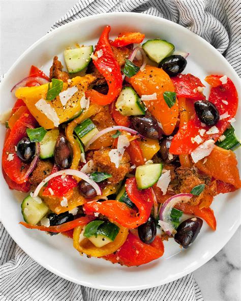 Roasted Pepper Panzanella Salad Last Ingredient