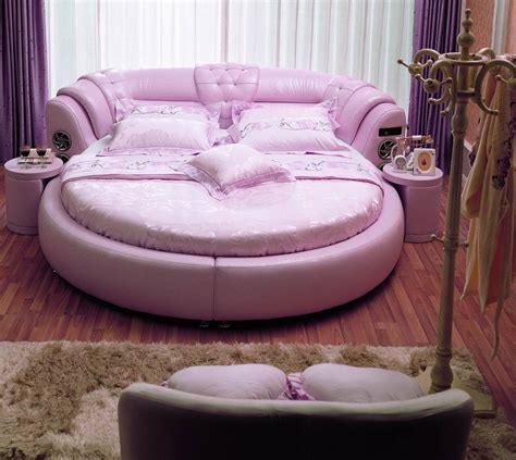 China Round Leather Bed A021 China Leather Bed Bedroom Furniture