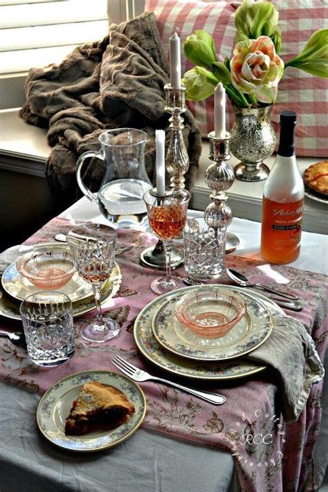 It features a stylish and trendy look that complements most modern designs. Romantic Table For Two - Week Long Romantic Tablescape ...