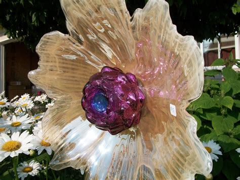 Upcycled Glass Garden Art By Kimbers Garden Gems On Facebook Garden