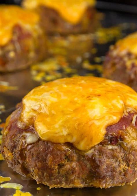6) roasting time is 30 minutes per pound of ham at 200 degrees f. How Long To Bake Meatloaf 325 : How Long To Cook Meatloaf At 325 Degrees : If you baked the ...